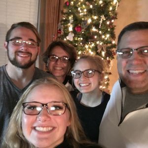 Meet your Posher, Mia